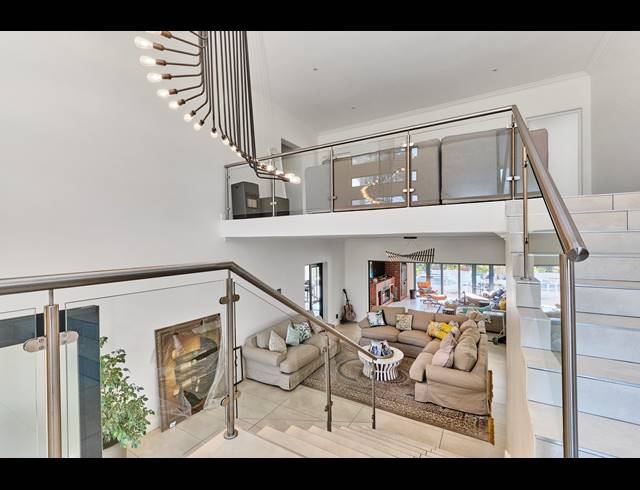 10,706M² SMALLHOLDING FOR SALE IN RUIMSIG